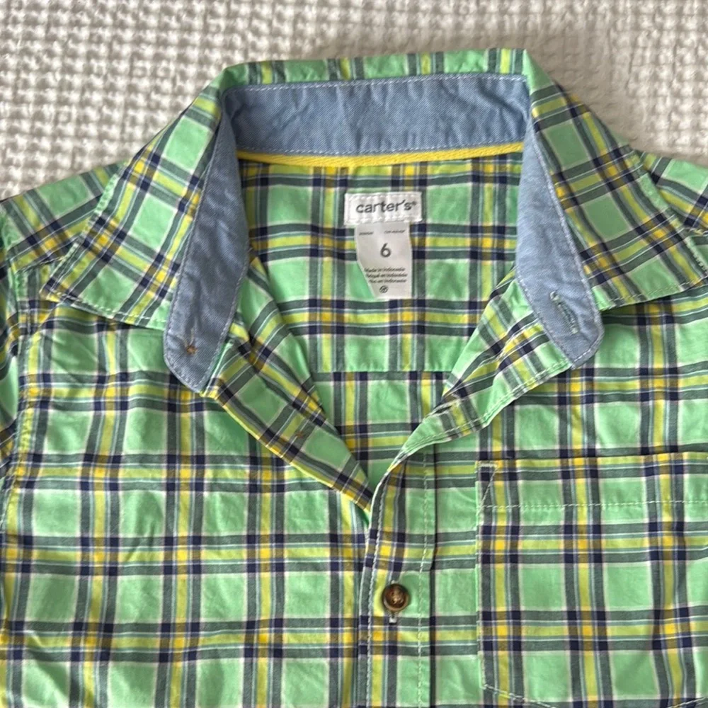 Green Plaid Shirt and Black Shorts Set - Picture 3 of 10